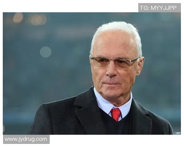 天下足球十大球星排名揭晓足坛风云人物大盘点