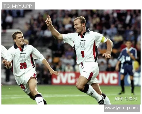 足球228号球星引领球队奋勇拼搏展现非凡实力点燃赛场激情