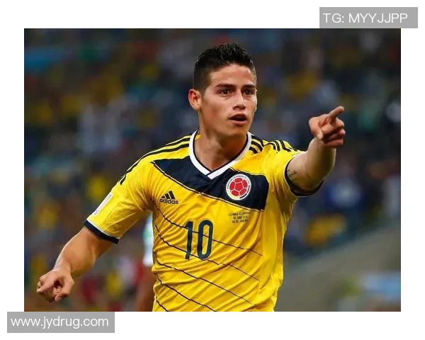 足球历史传奇球星全景回顾与影响力评析